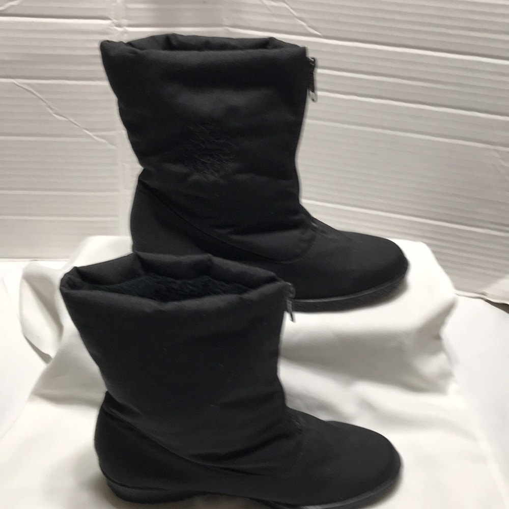 Toe Warmers boots. Made in Canada. EUC